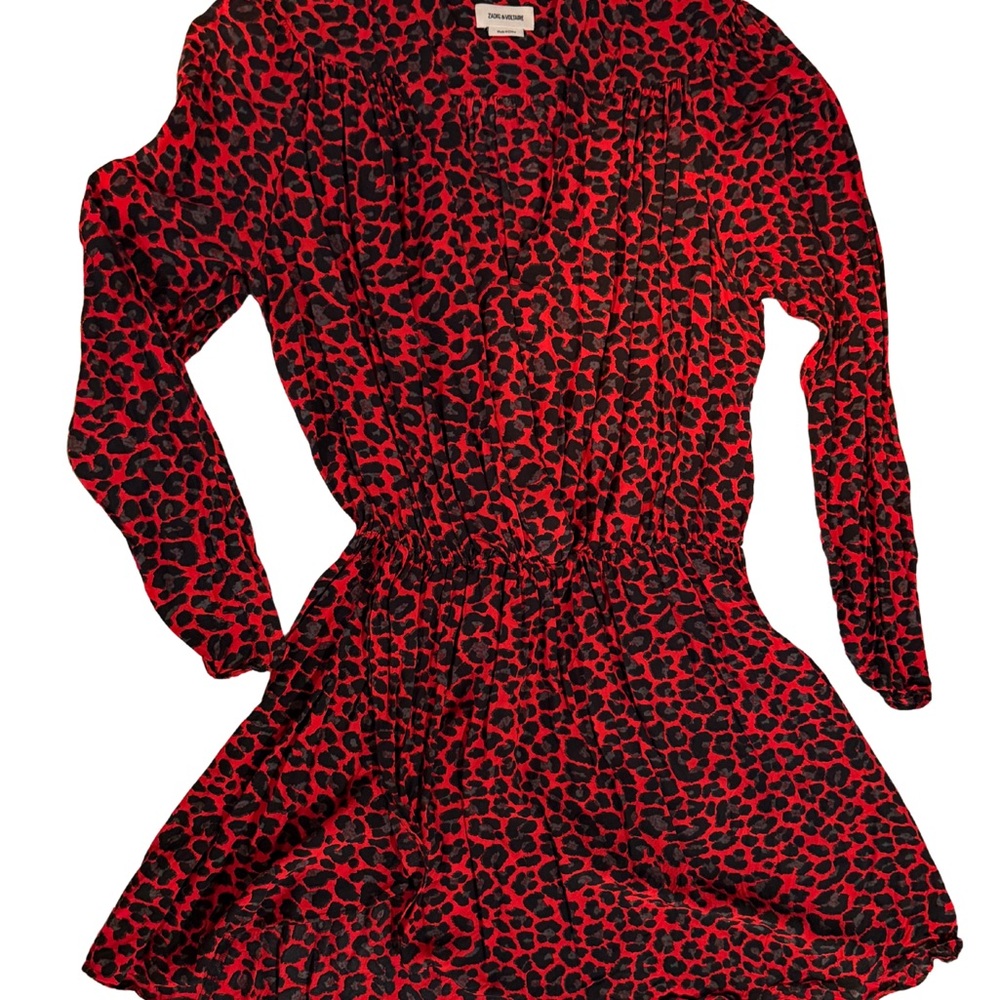 Stylish Red and Black Leopard Print